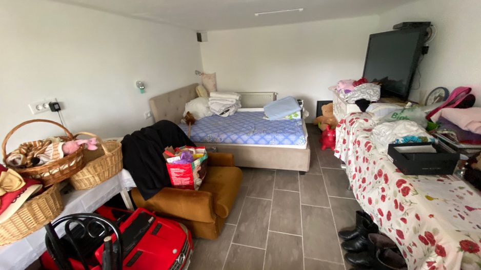 Casa cu 2 apartamente in zona Braytim - Poză 17