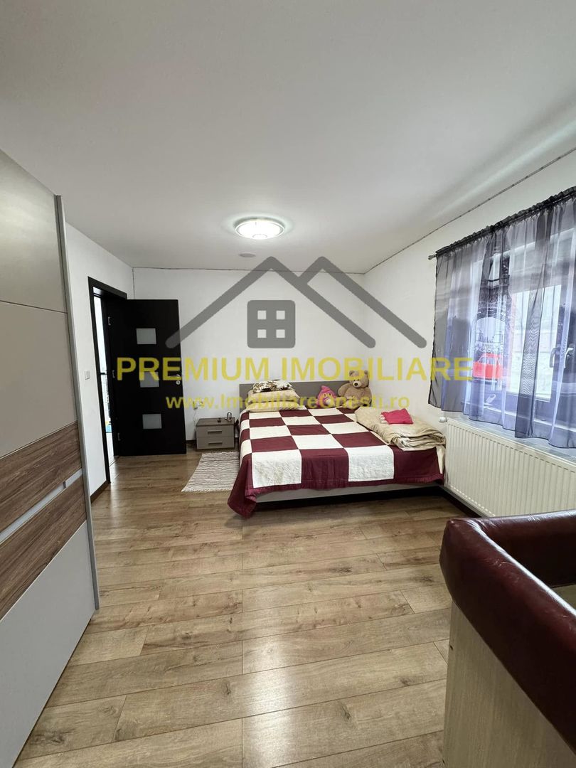 Vila la 13 km de Onesti - Poză 33