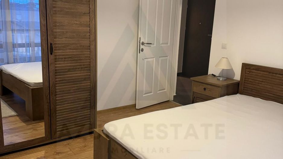 Apartament 4 camere 117 mp utili 2 bai si parcare privata in Selimbar - Poză 16