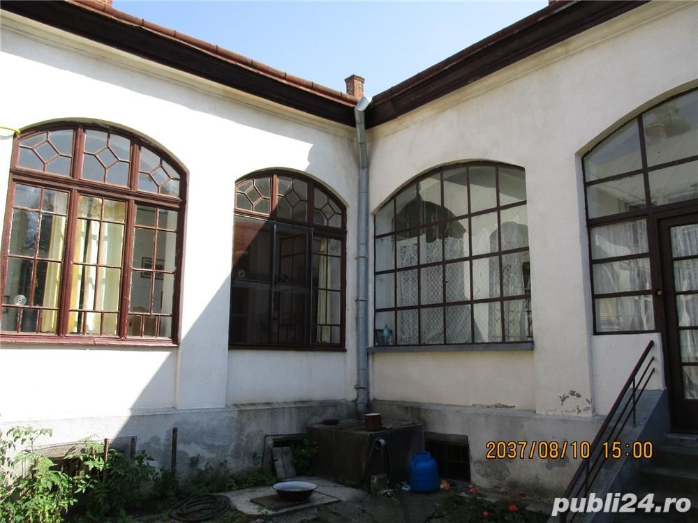 BRASADAS vinde casa 6 cam 220mp 8 ari in zona CENTRALA. - Poză 2