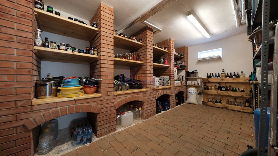 Casa de poveste cu 1.300 mp de teren, in Tocile - Poză 14