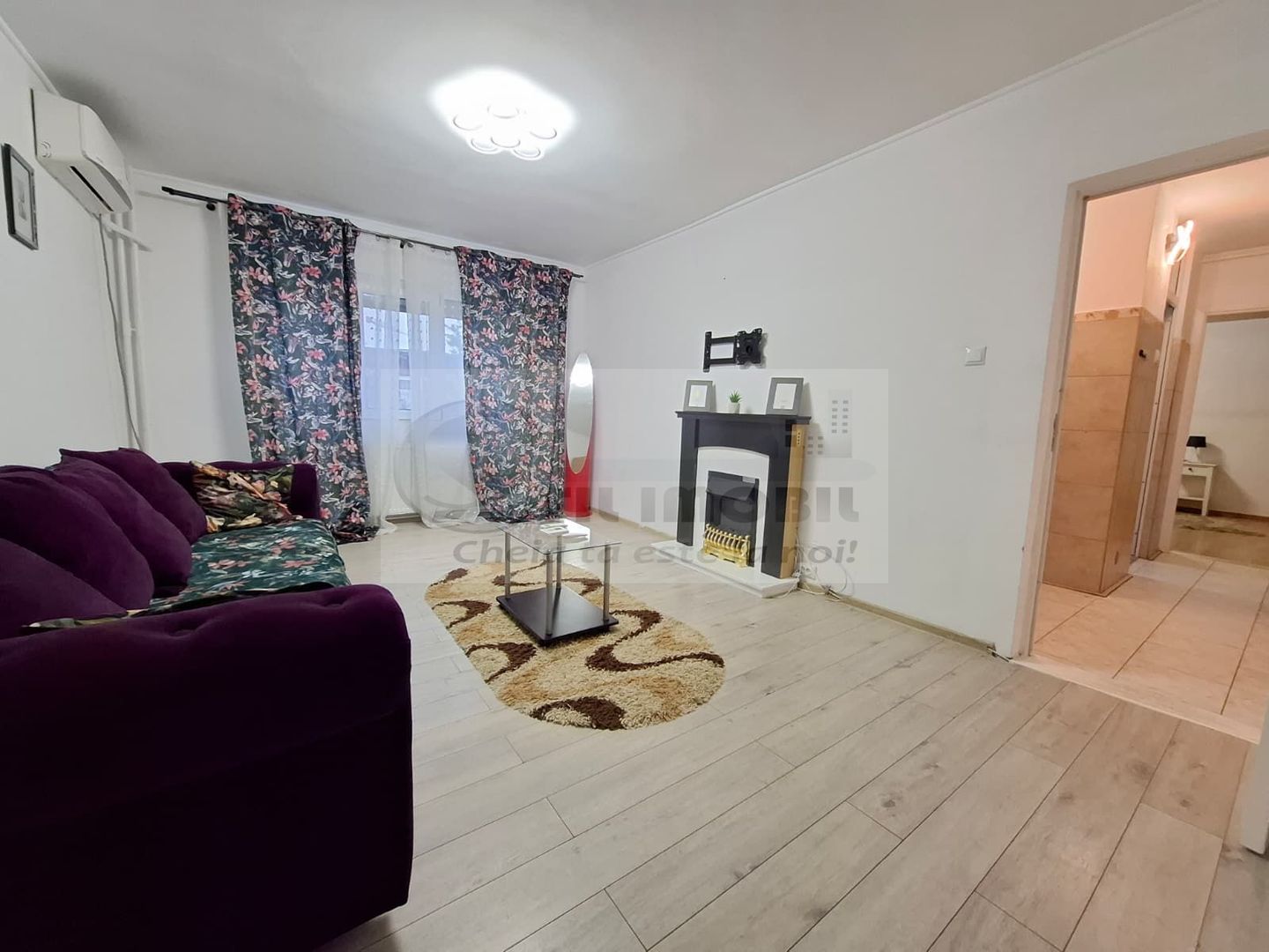 Liber, apartament 2 camere decomandat, 55 mp, Cug la bulevard - Poză 2