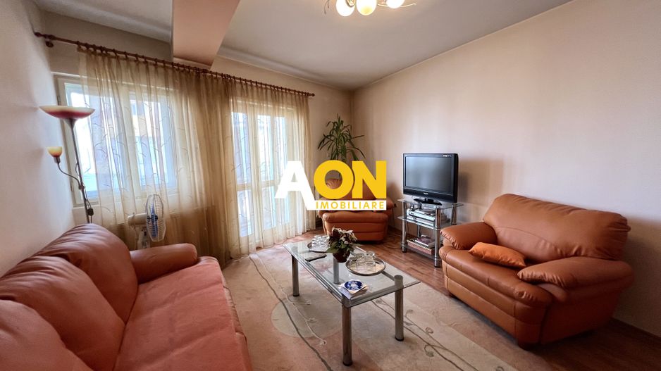 Casa pretabila Pensiune/Camin de Varstnici + Spatii Comerciale Parter - Poză 1