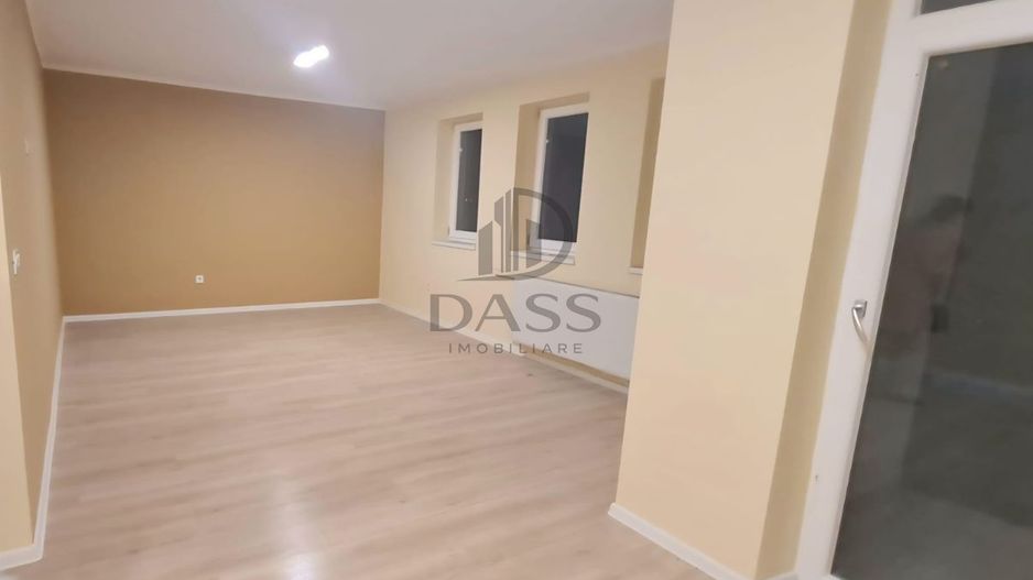 Oportunitate rara! Spatiu comercial cu 3 locuri de parcare – Imperial - Poză 5