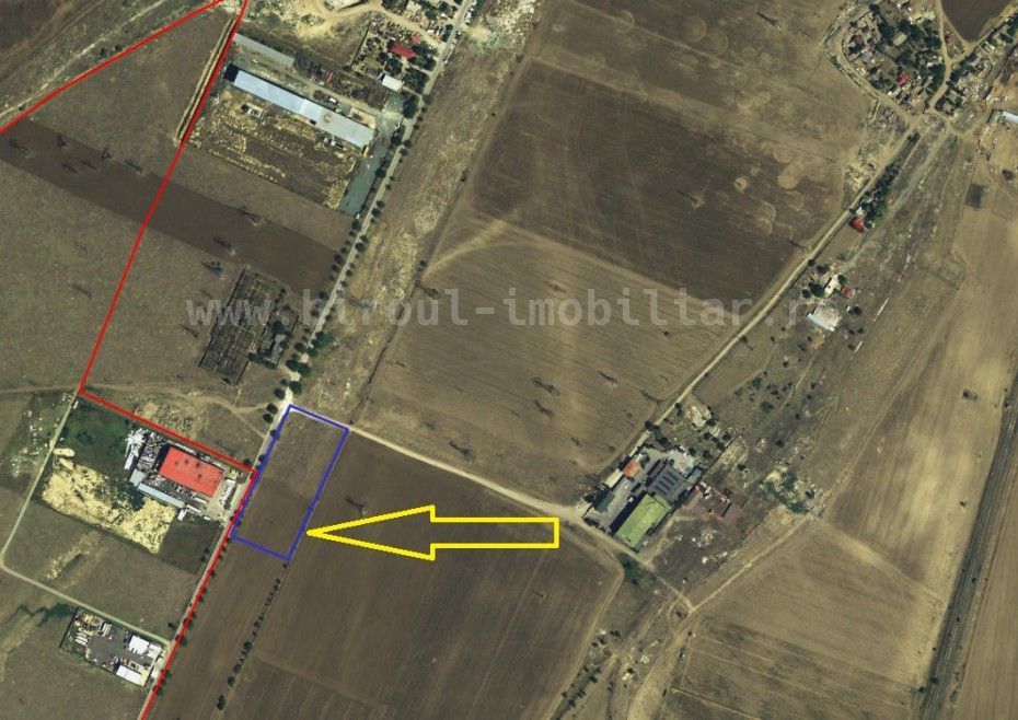 Vânzare Teren  Industrial 10700 mp pe colț, cu GAZE si curent - Poză 3