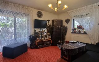 Parter cu structură pentru etaj, curte amenajată și organizare impeca - Poză 36