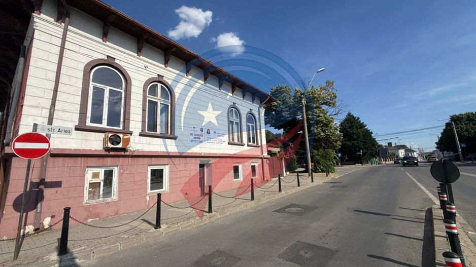 Casa de vanzare-vis-a-vis de Casa Studenților/Craiova - Poză 30