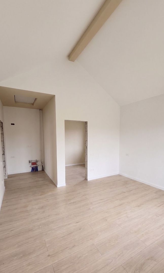 Apartament cu 2 camere 59,40 mp + 30 mp pod - Busteni - comision 0% - Poză 4
