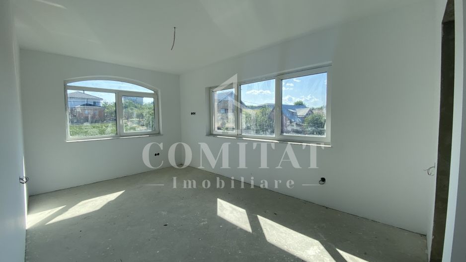 Casă de vânzare | Dispunere pe 2 niveluri | Localitatea Dezmir - Poză 11