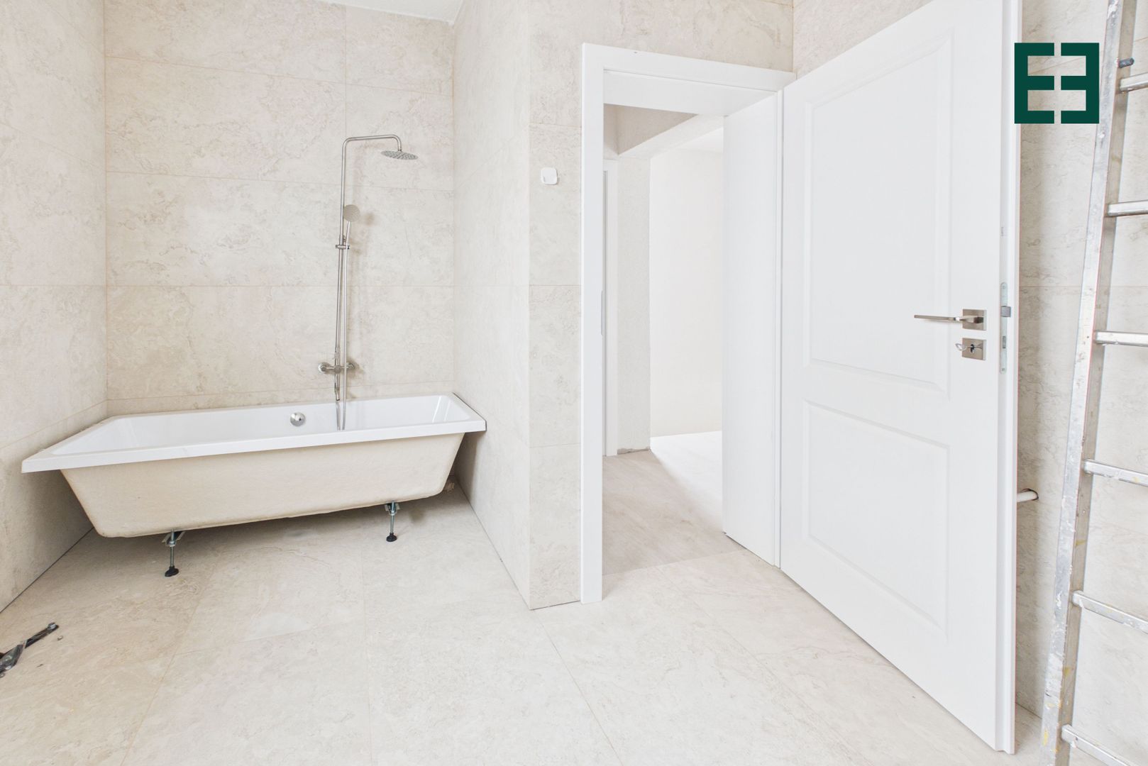 Casă nouă cu 4 camere - Tisa Nouă - Arad - Poză 18
