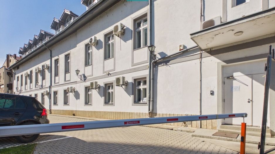 Birouri Ultracentrale, 154 mp, Parcare cu bariera - Poză 2