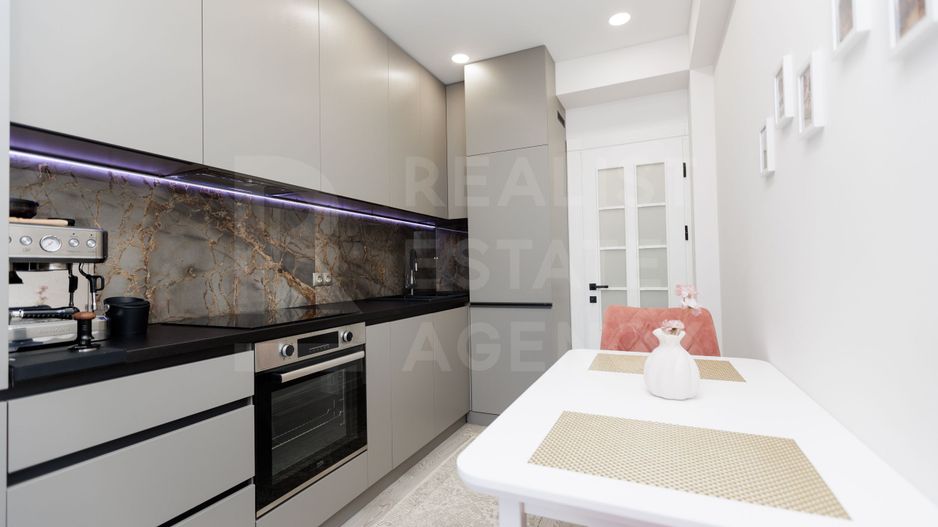 Chirie, apartament,  2 camere, str. Pantelimon Halippa, Centru - Poză 5