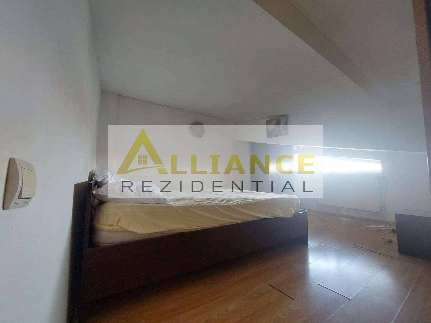 Apartament 2 camere + mansardă | Strada Poștalionului | Sector 4 - Poză 3
