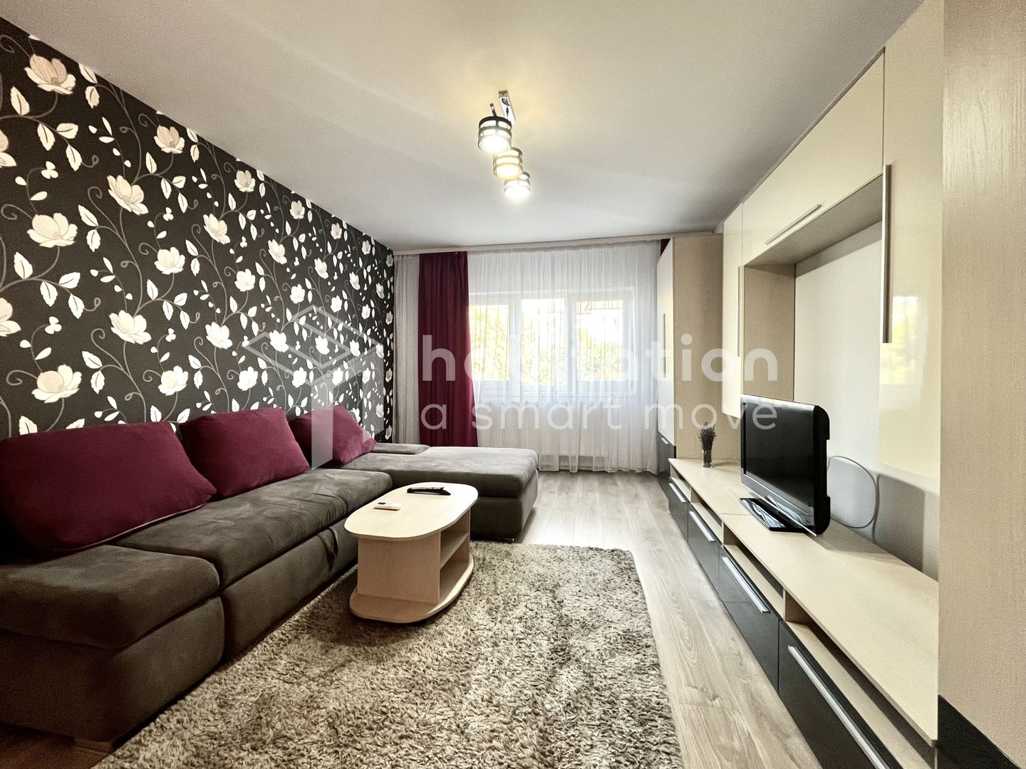 Apartament 3 camere, decomandat, etaj 2, amenajat, in zona Aradului - Poză 2