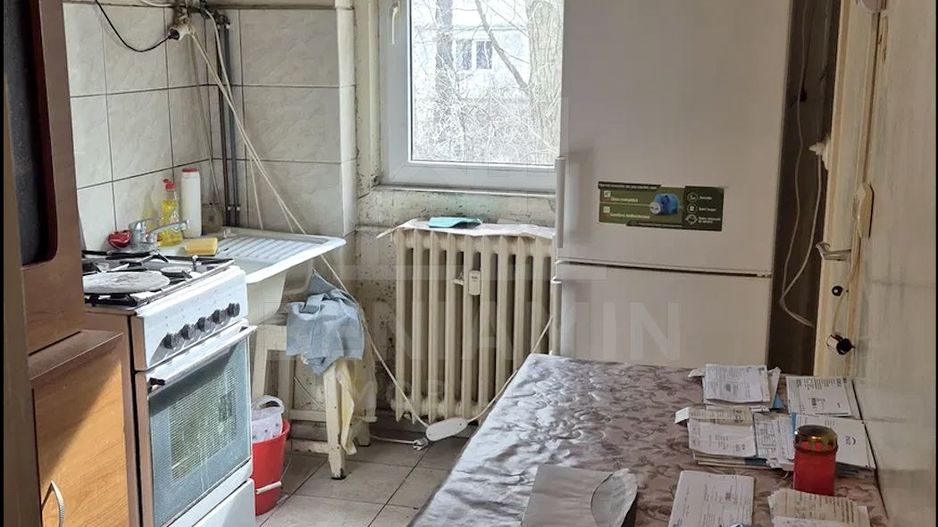 3 camere - 70.4mp - etaj 1 - invesitie - zona linisita - Astra - Poză 4