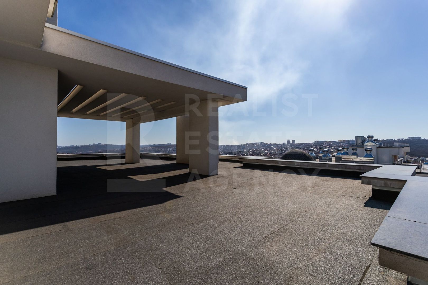 Vânzare, penthouse, 4 camere, strada Ion Buzdugan, Buiucani. - Poză 1