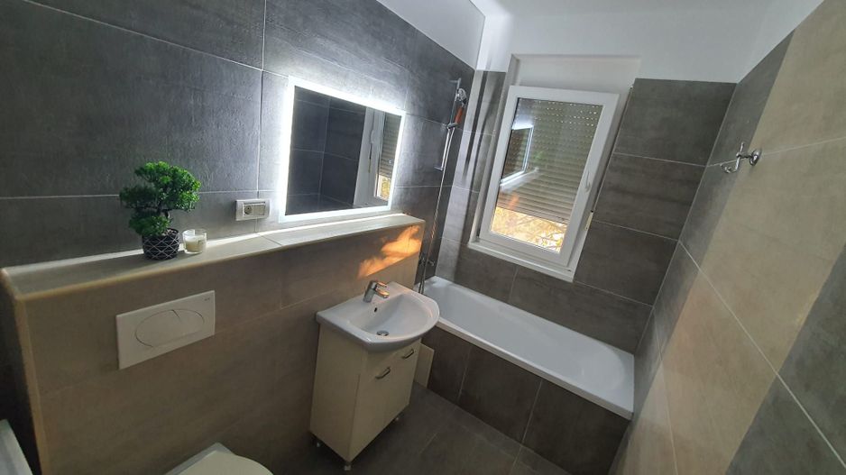Lipovei | 3 Camere | 2 Bai | Loc de Parcare - Poză 10
