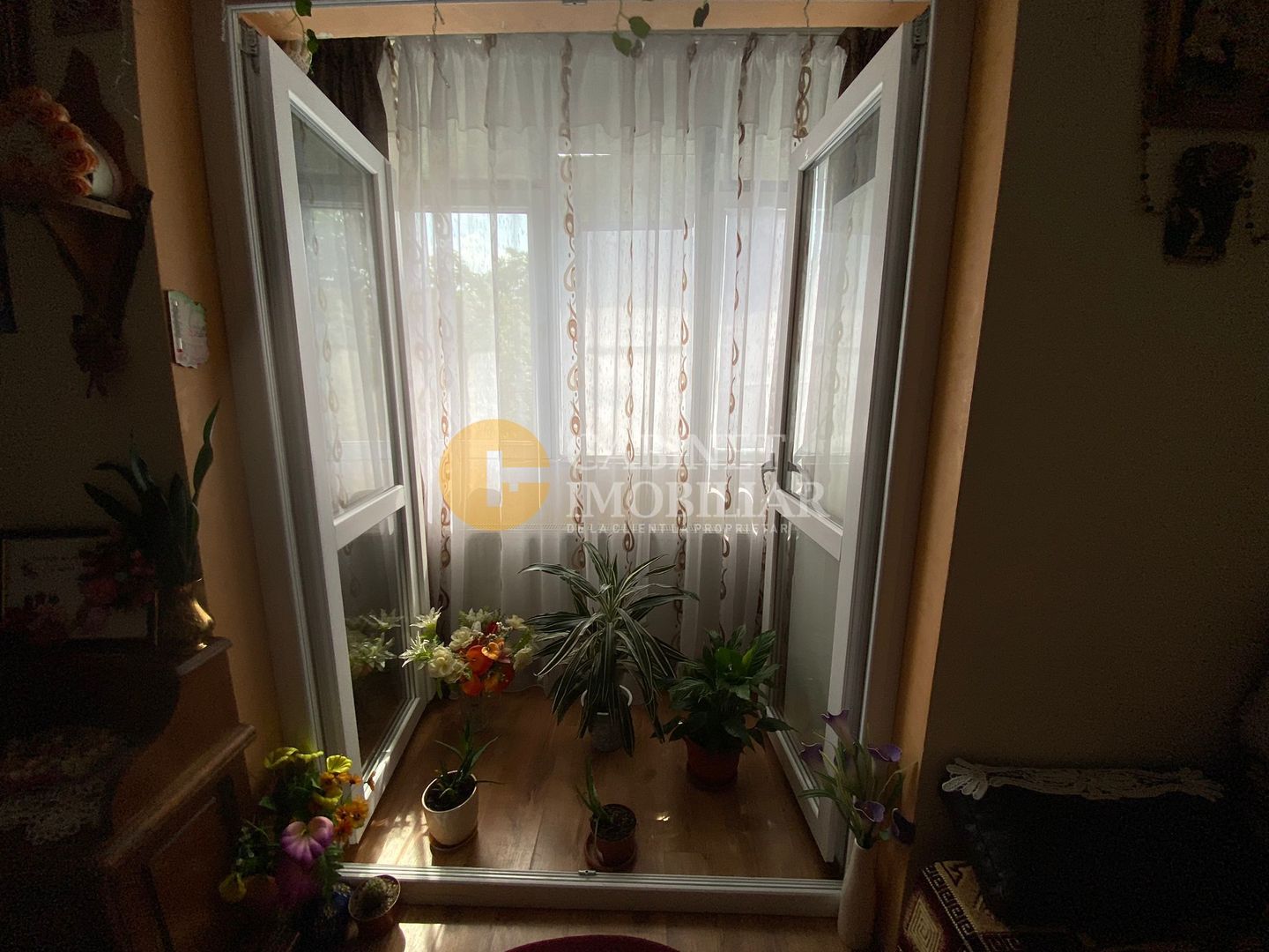 2 CAMERE DECOMANDAT - MIRCEA CEL BATRAN - ETAJ 2/4 - Poză 2