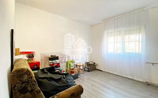 Apartament 3 camera de vânzare in zona Rogerius, Oradea - Poză 5