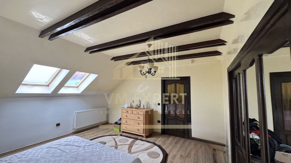 VILA 5 CAMERE 246 MP TEREN 817 MP CÂMPULUNG, 0 COMISION CUMPARATOR - Poză 16