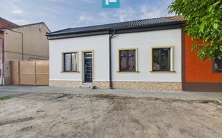 Apartament la casă în Pârneava - Poză 4