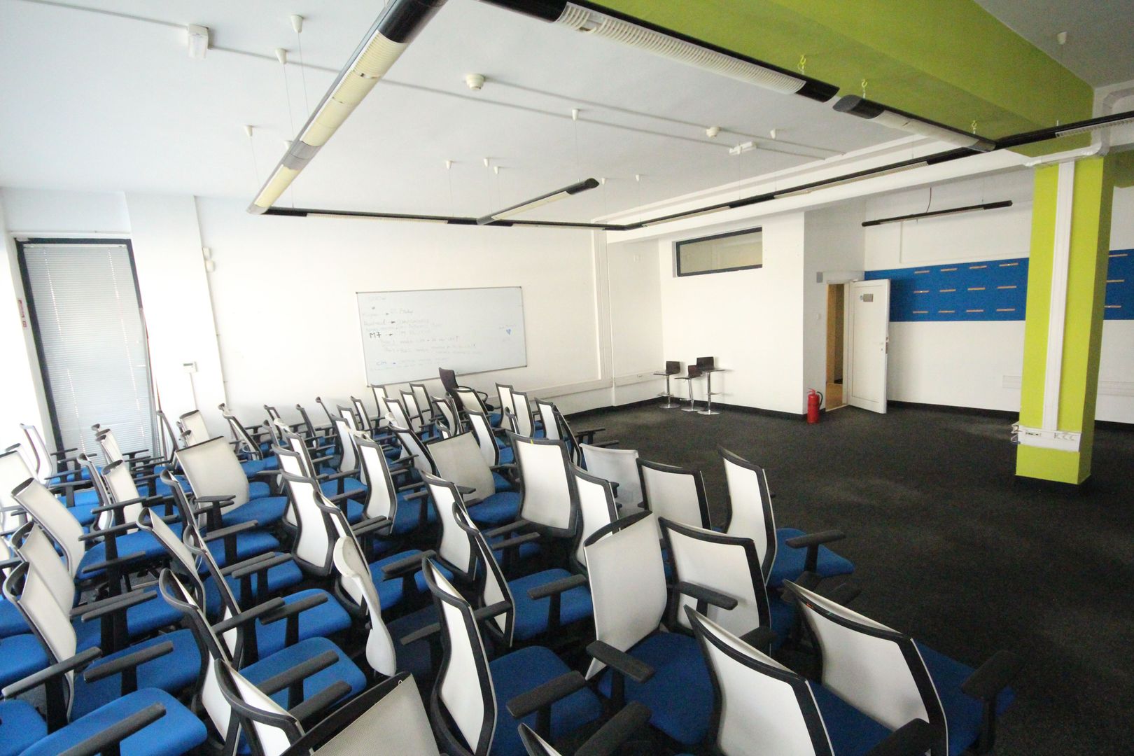 Spatii birouri/servicii - Poză 59