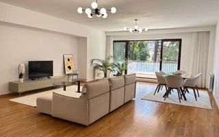 LUXURIOUS  4-ROOM APARTMENT FOR RENT NEAR KISELEFF PARK - Poză 1