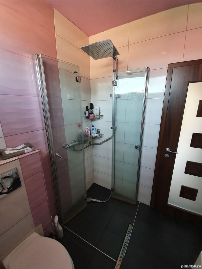 Apartament 3 camere etajul unei case zona Fabric - Poză 8