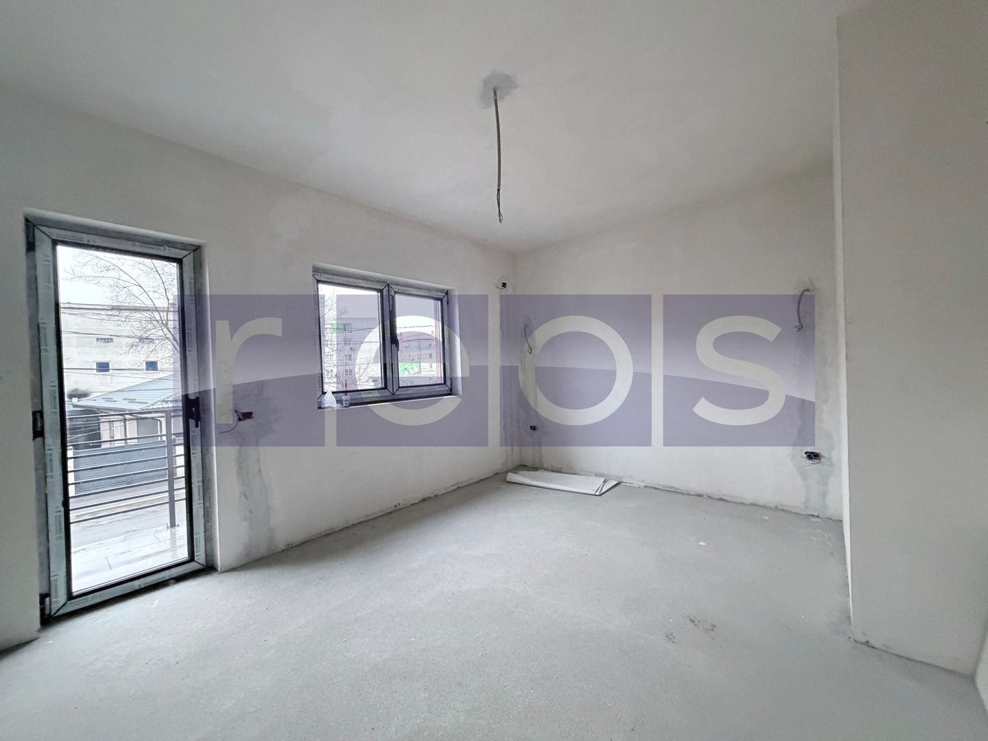 VANZARE 2 CAMERE | 57 MP UTILI | JIULUI - Poză 2