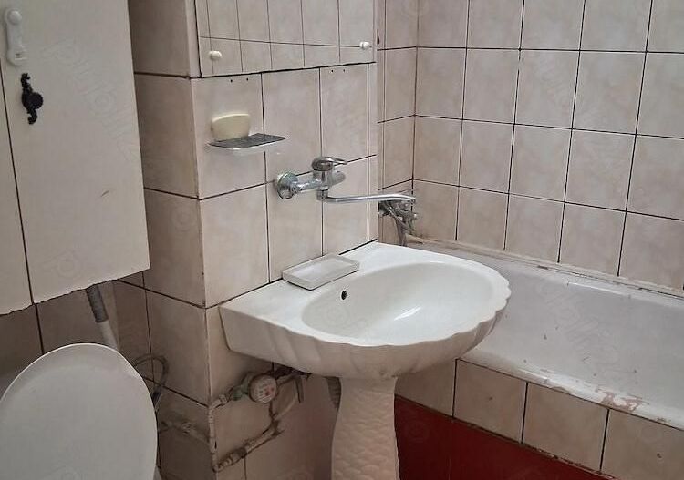 Apartament 3 camere-Decomandat -Zona Lipovei-Parter - Poză 9