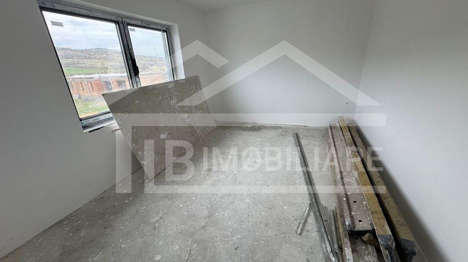 Casa cu 4 camere, 119 mp, Zona Voiniceni - Poză 8