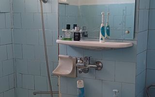 Vând apartament 2 camere  pe str.Prahovei bl.42. - Poză 7