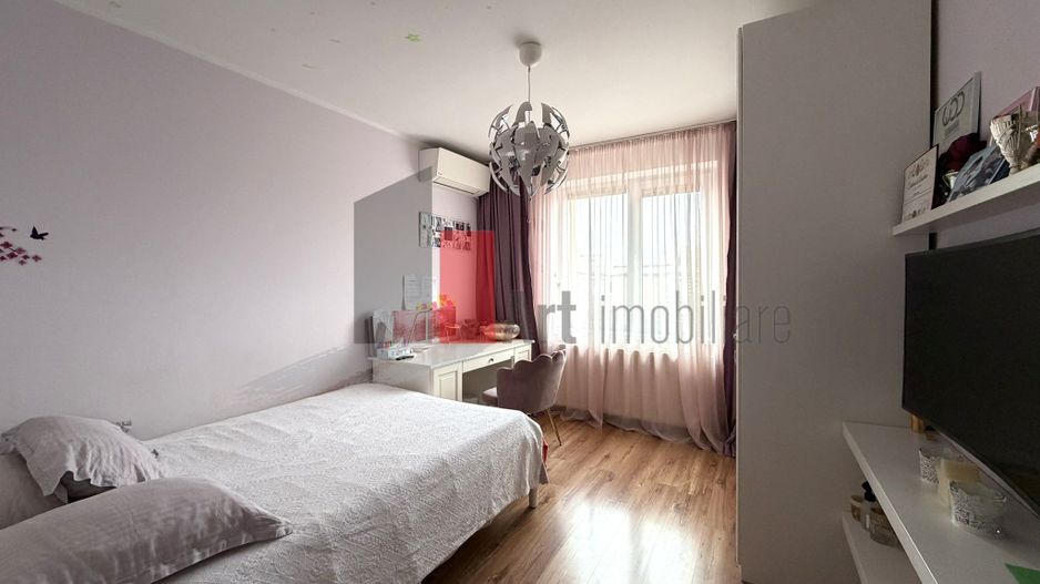 Apartament 4 camere zona Aparatorii Patriei\Berceni - Poză 9