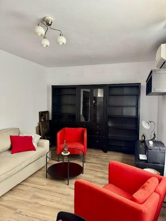 Apartament de închiriat în Floreasca: 2 Camere, 51mp, Mobilat şi Utilat Modern - Poză 2