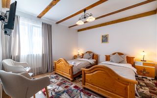 Casa + Pensiune deosebita - Orlat, Sibiu - Poză 28