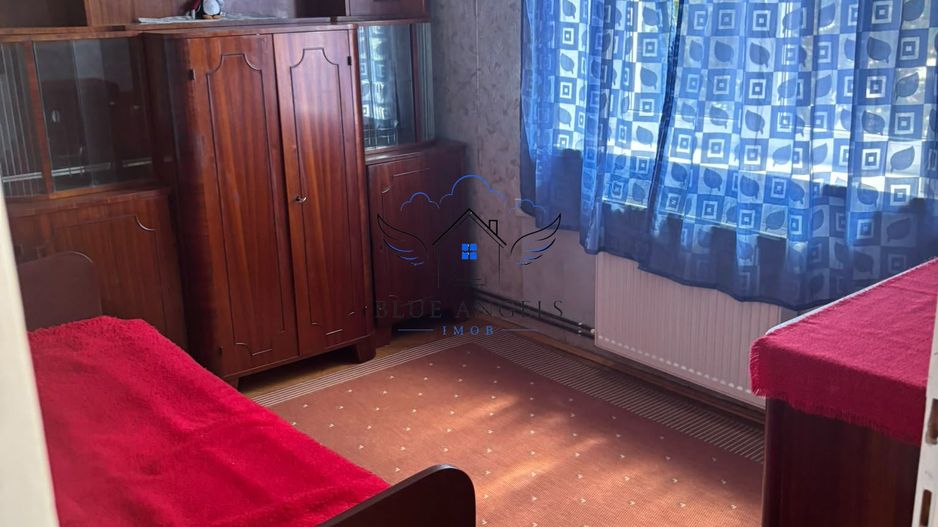 Apartament cu 3 camere – zona centrală - Poză 4