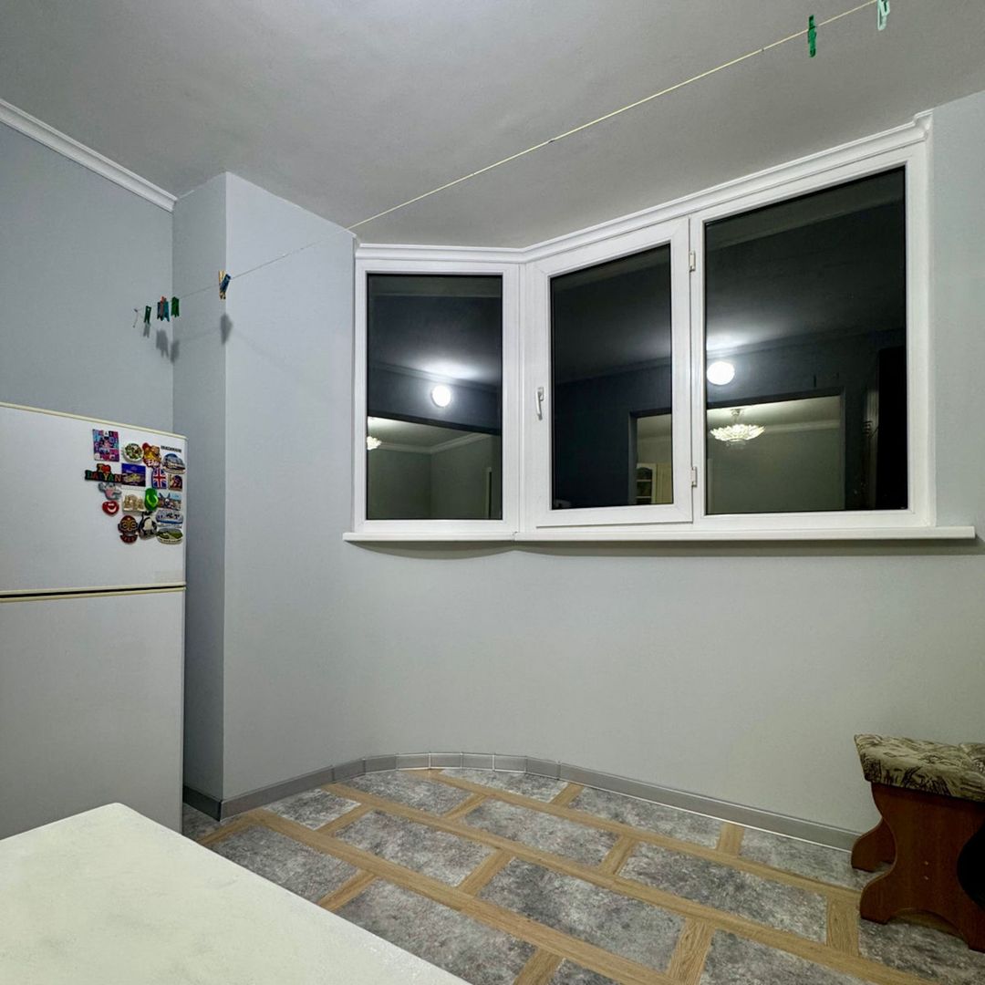 De vânzare 94 m2, două apartamente cu intrare separată, 4 dormitoare,  Centru, Mun. Chișinău - Poză 15
