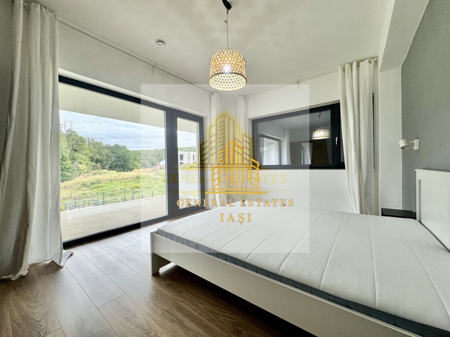 Vânzare Casă P+E în Bârnova-Gata de mutare imediata - Poză 12