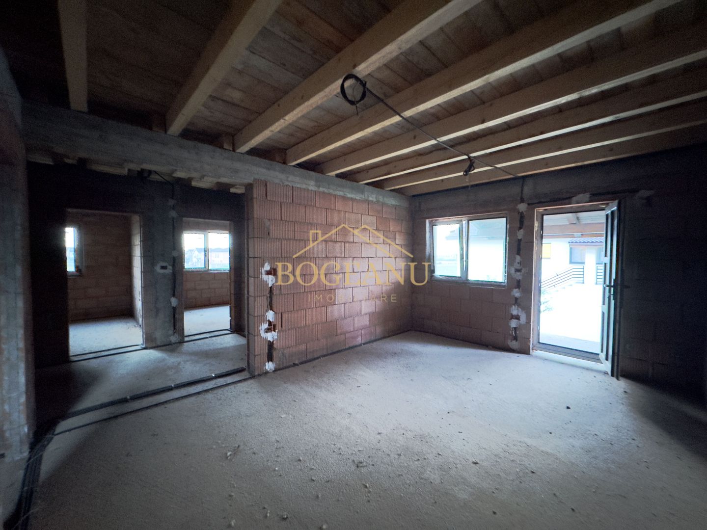 BG70-Casa Duplex 3 cam,Curte privata 100mp - Poză 6