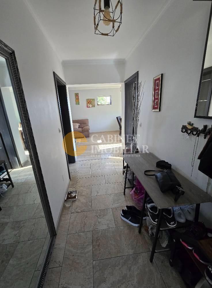 Casa tip duplex - constructie proprie - la asfalt - Poză 18