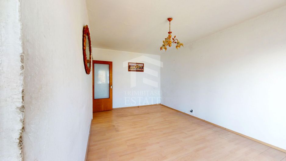 Apartament 3 camere decomandat 65 mp utili Bloc 1984 reabilitat - Poză 3