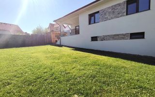 Casa noua Sibiu, Selimbar - 4 camere, garaj, curte mare - Poză 2