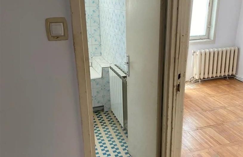 Apartament 2 camere Aradului cu centrala - Poză 4