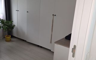 Apartament cu 3 camere in cartierul Rovine - Poză 8