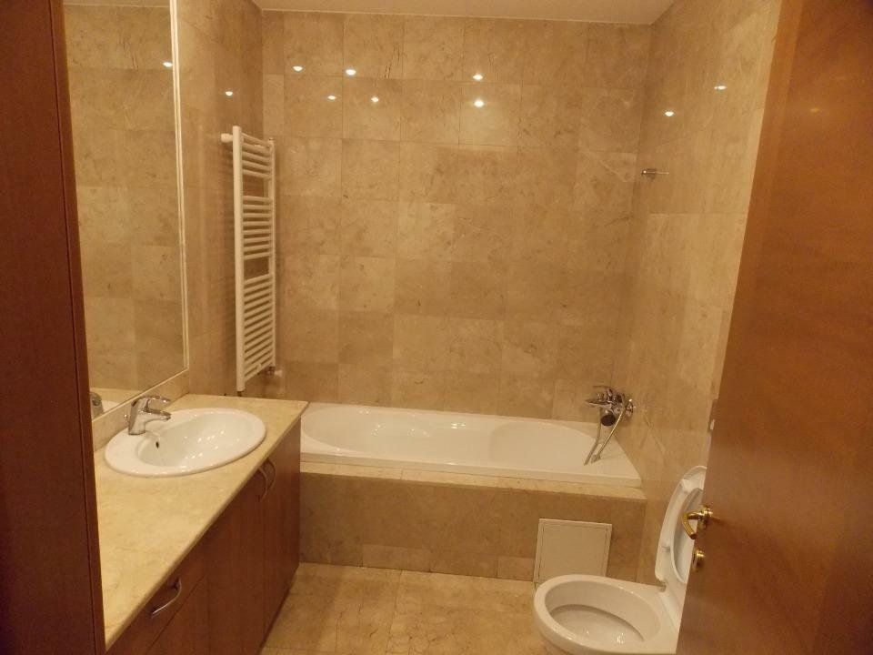 Inchiriez apartament - Poză 5
