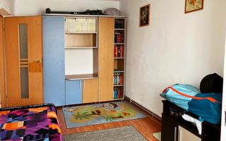 Apartament 3 camere spațios, ultracentral, etaj 4, mobilat și utilat - Poză 10