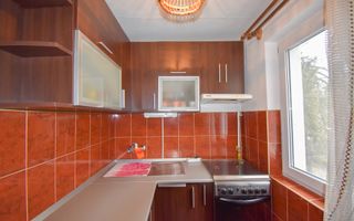 Apartament cu 2 camere de vânzare în Simeria, Sfantu Gheorghe - Poză 4