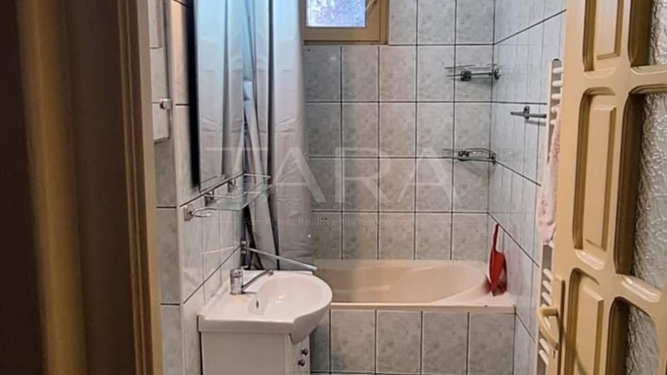 Apartament cu 3 camere de vânzare. Gheorgheni, zona Hotel Royal. - Poză 8