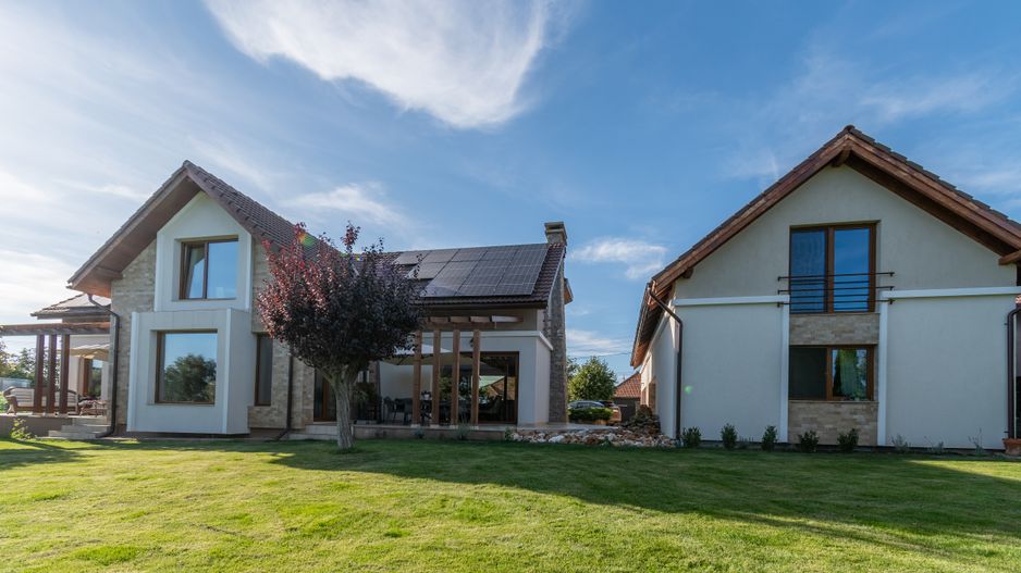 Proprietate exclusivista de vanzare: 2 case | 9 camere | 2000 mp teren - Poză 20