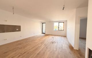 Apartament 3 camere de vanzare Pipera in bloc cu vedere la lac - Poză 2